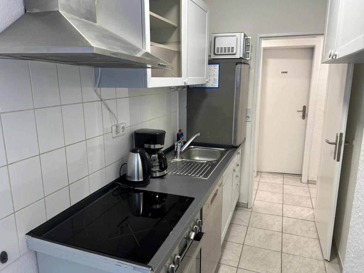 Ferienwohnung Schoenes Einfaches Zimmer In Oldenburg 109 Exterior foto