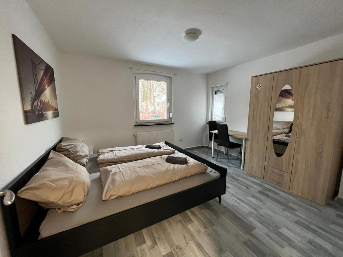 Ferienwohnung Schoenes Einfaches Zimmer In Oldenburg 109 Exterior foto